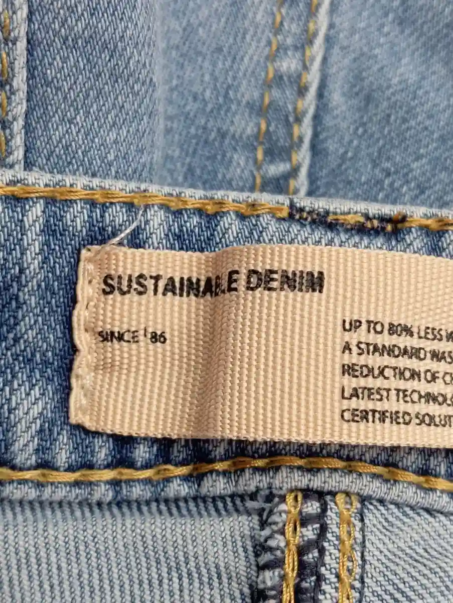SUSTAINABLE DENIM Jeans Regular Fit Bild 3