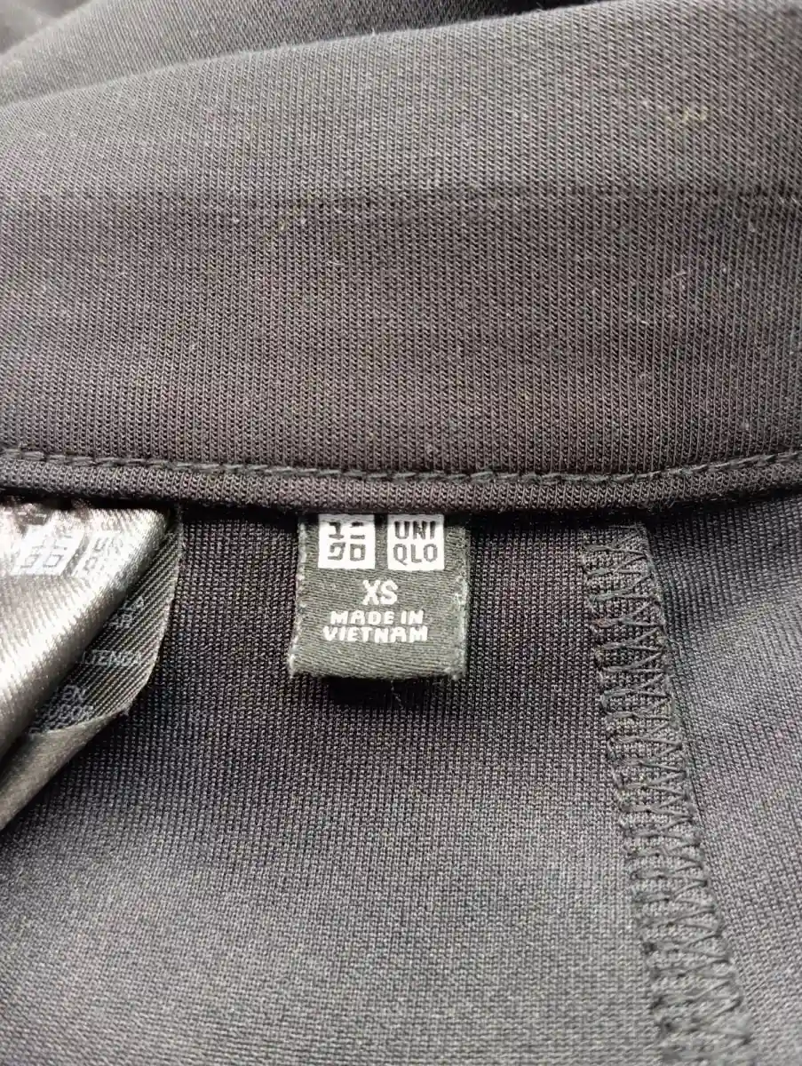 UNIQLO Stoffhose Bild 3
