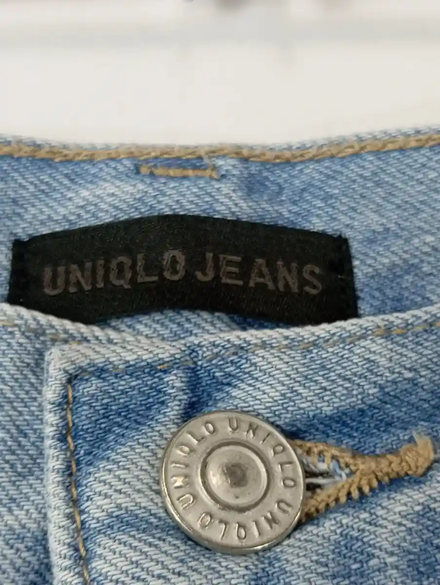 UNIQLO High Waist Jeans Bild 3