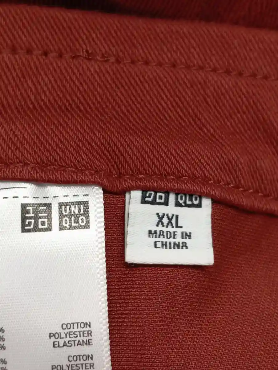 UNIQLO Stoffhose Bild 3