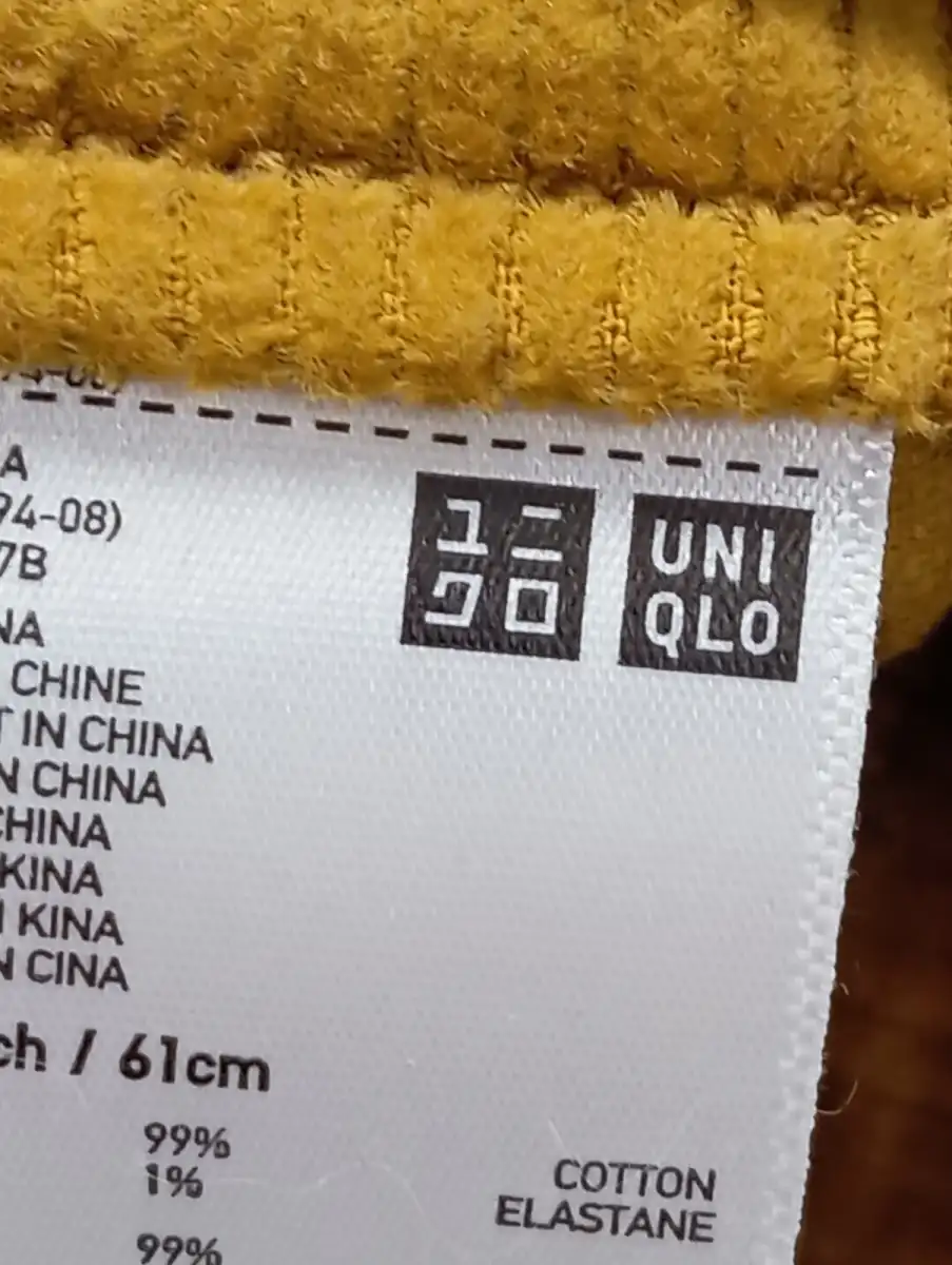 UNIQLO A-Linienrock Bild 3