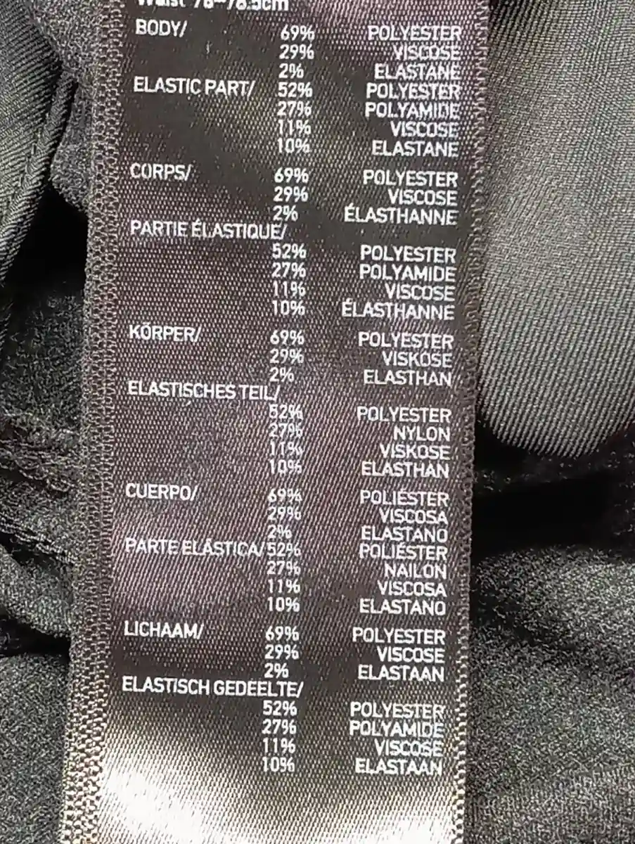 UNIQLO Stoffhose Bild 4