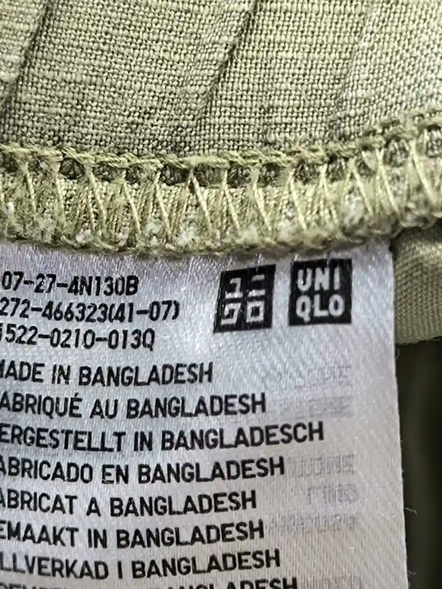 UNIQLO Stoffhose Bild 3