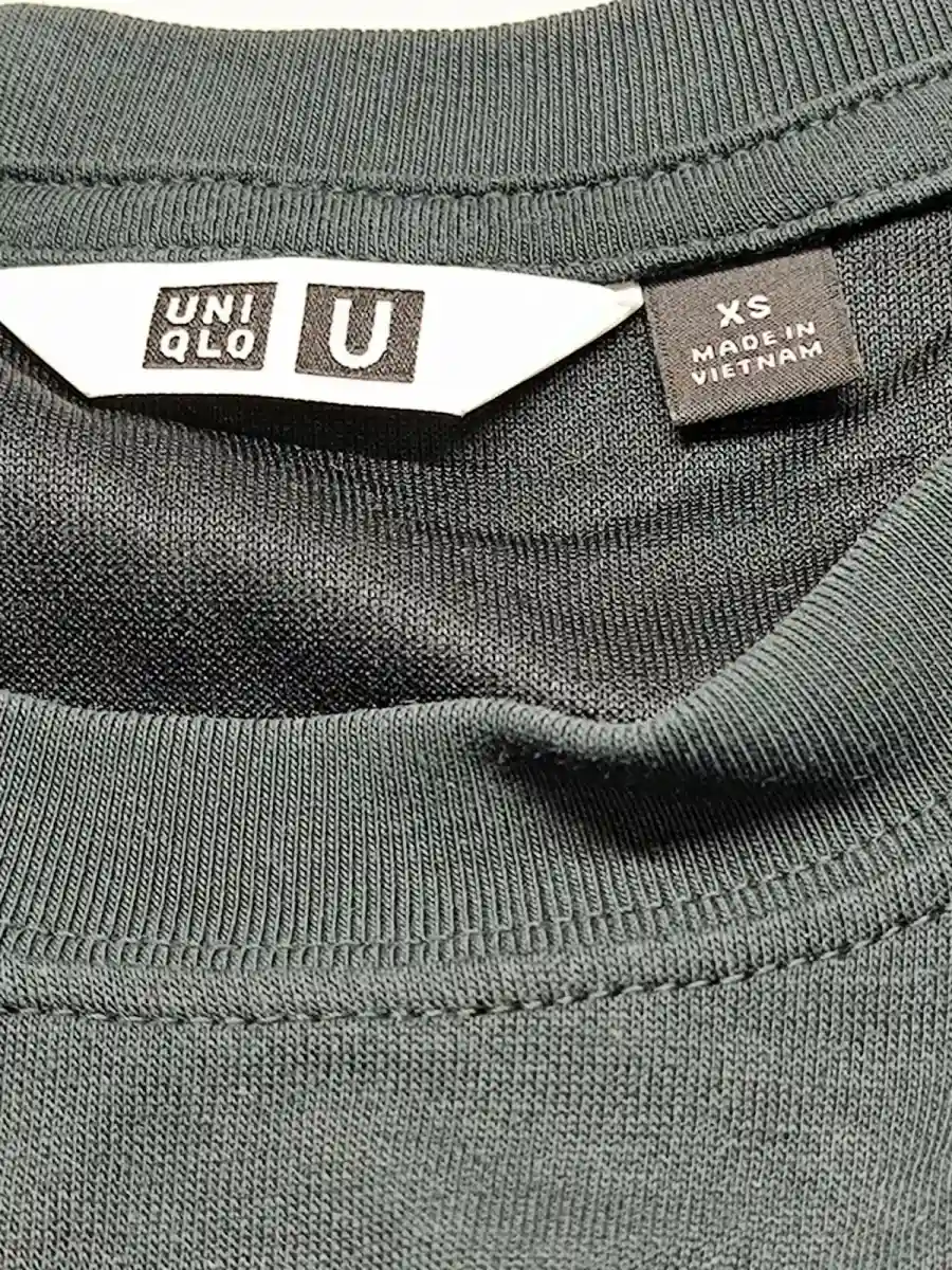 UNIQLO T-Shirt Bild 3