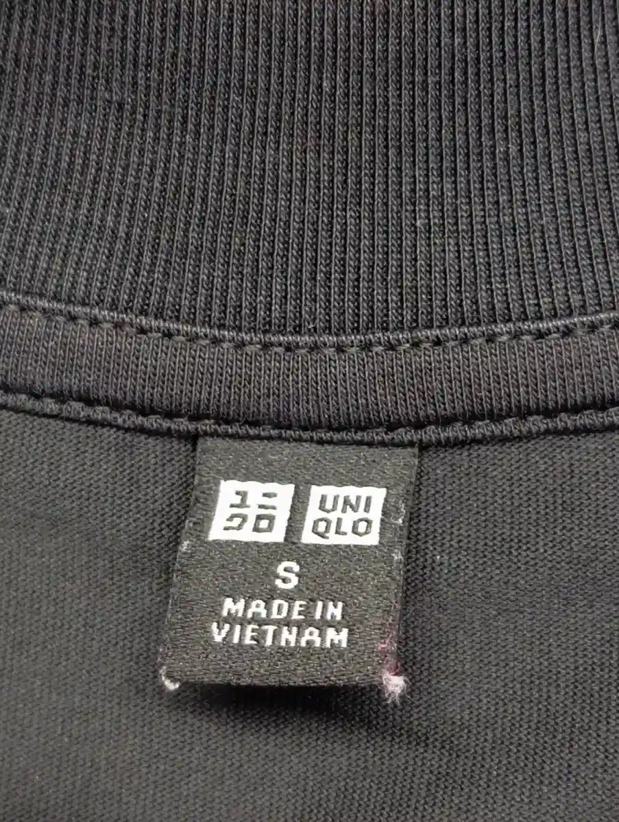 UNIQLO T-Shirt Bild 3