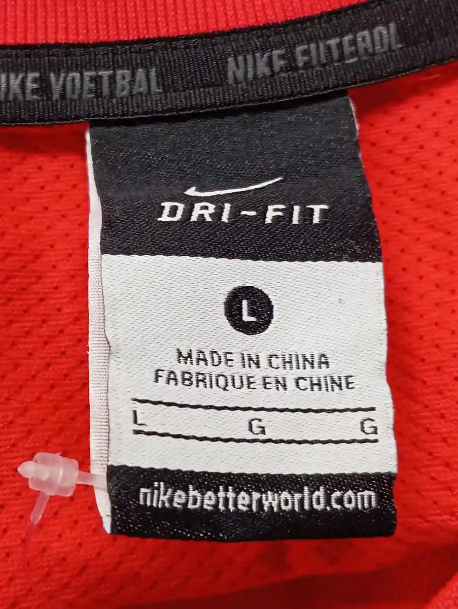 NIKE Sport Shirt Bild 3