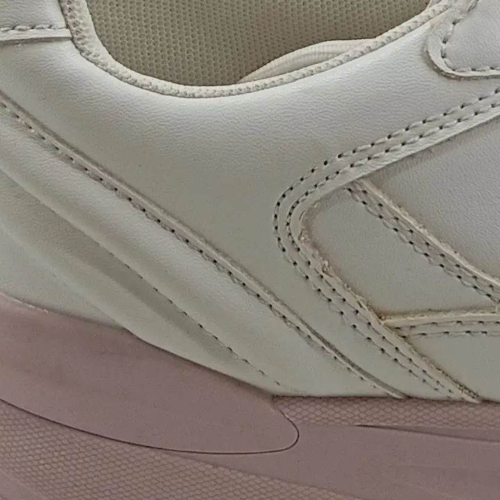 CLD Sneaker low Bild 2