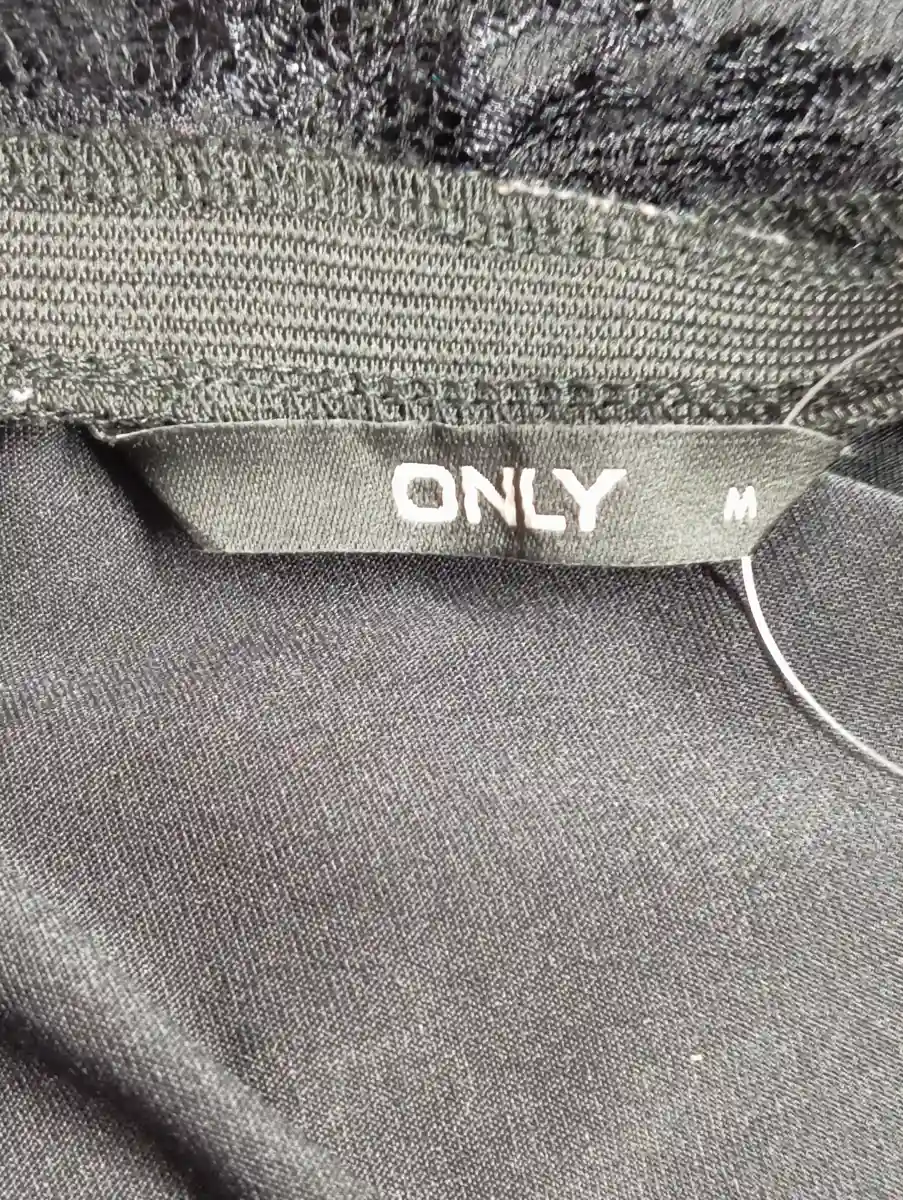 ONLY Body Bild 3