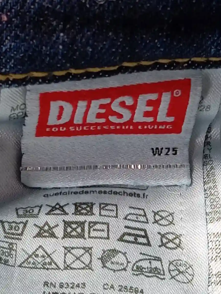 DIESEL Jeans Straight Leg Bild 4
