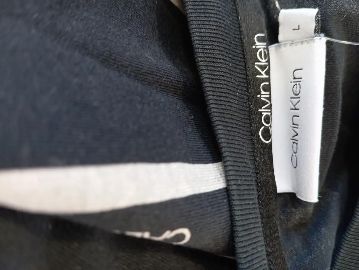 CALVIN KLEIN T-Shirt Bild 3