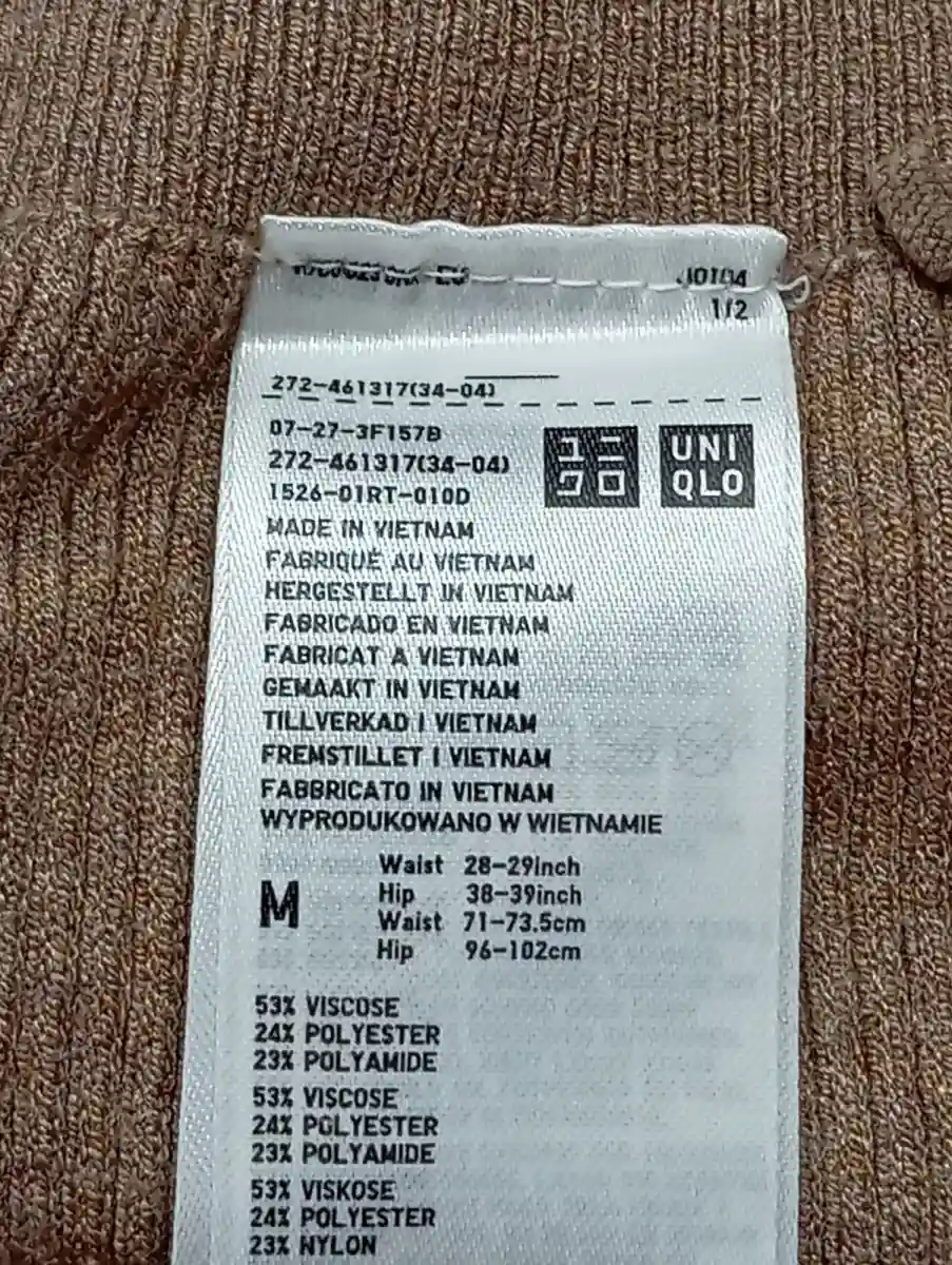 UNIQLO Stoffhose Bild 3