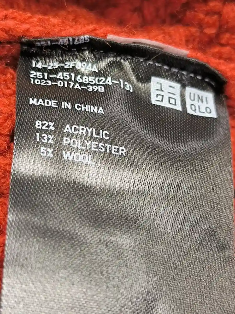UNIQLO Pullover Bild 4