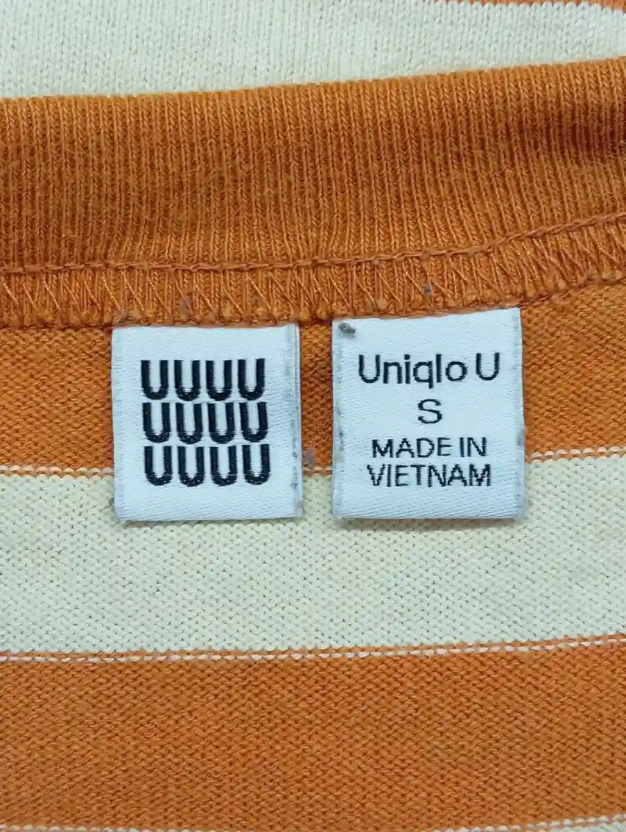 UNIQLO T-Shirt Bild 3
