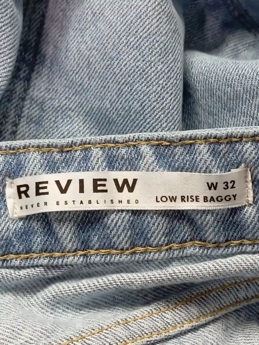 REVIEW Jeans Wide Fit Bild 3