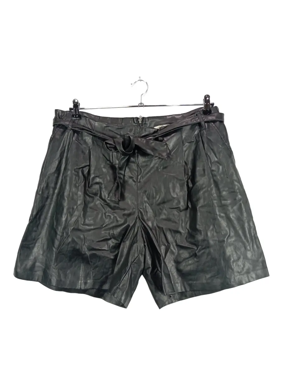 EDC BY ESPRIT Shorts Bild 1
