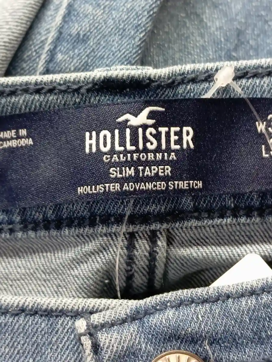 HOLLISTER Jeans Tapered Fit Bild 3