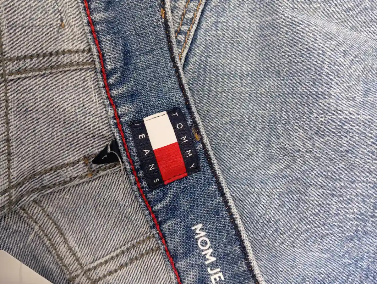 TOMMY JEANS Jeans Shorts Bild 3