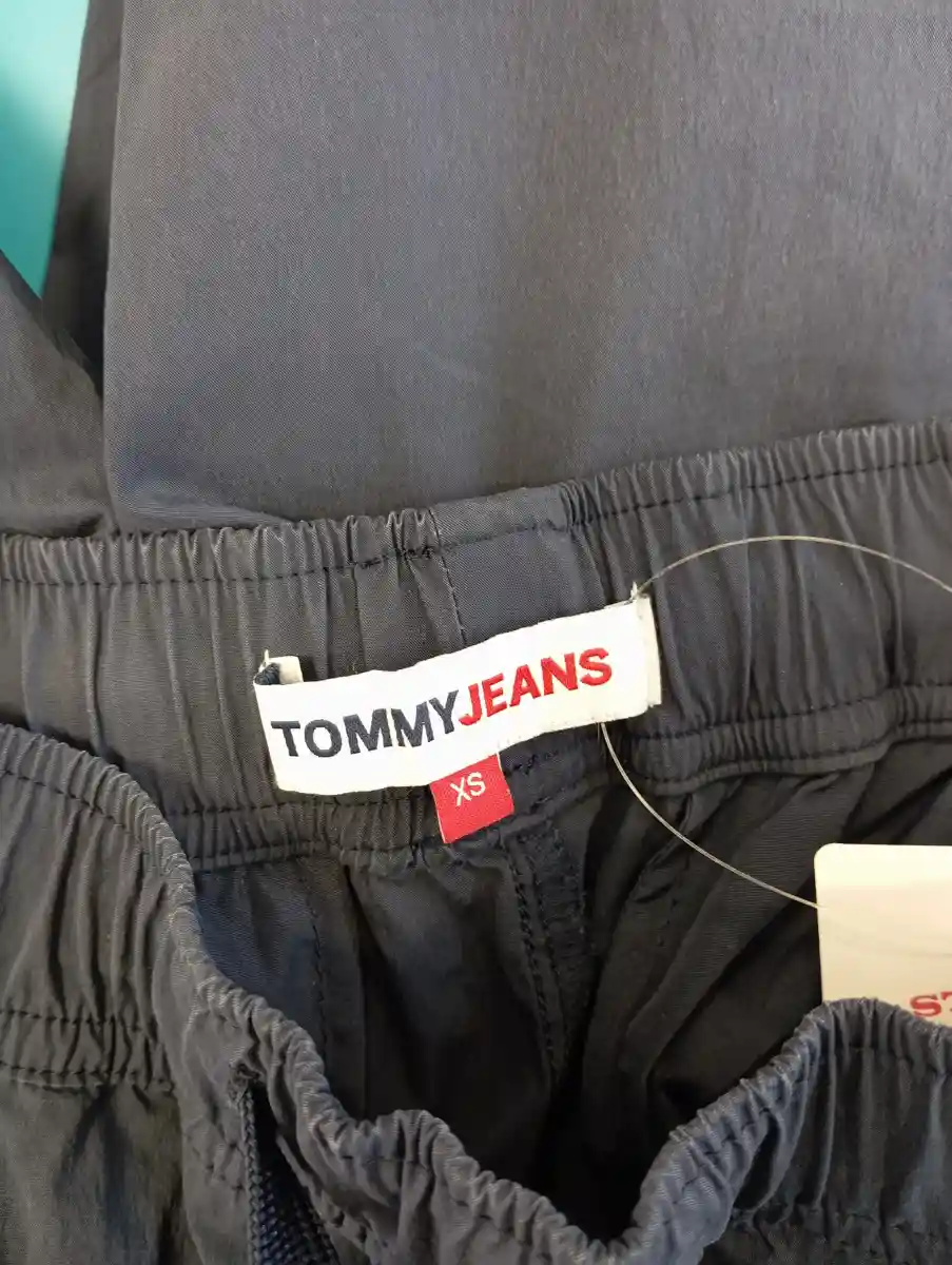 TOMMY JEANS Cargohose Bild 3
