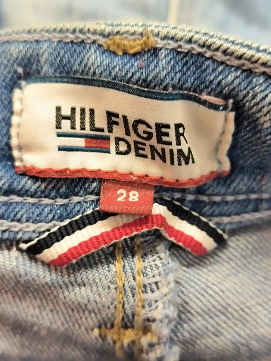 TOMMY HILFIGER Jeans Shorts Bild 3