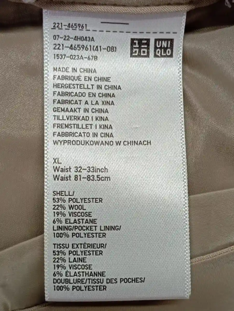 UNIQLO Stoffhose Bild 4