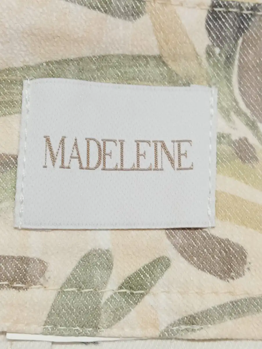 MADELEINE Shorts Bild 3