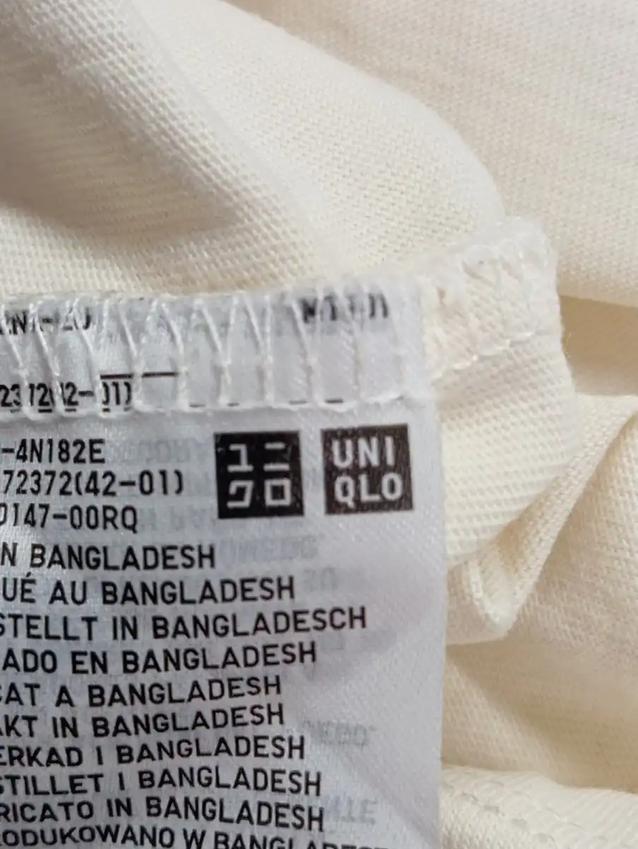 UNIQLO T-Shirt Bild 3