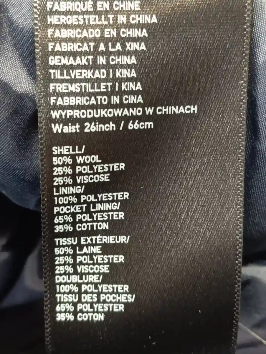 UNIQLO Stoffhose Bild 4